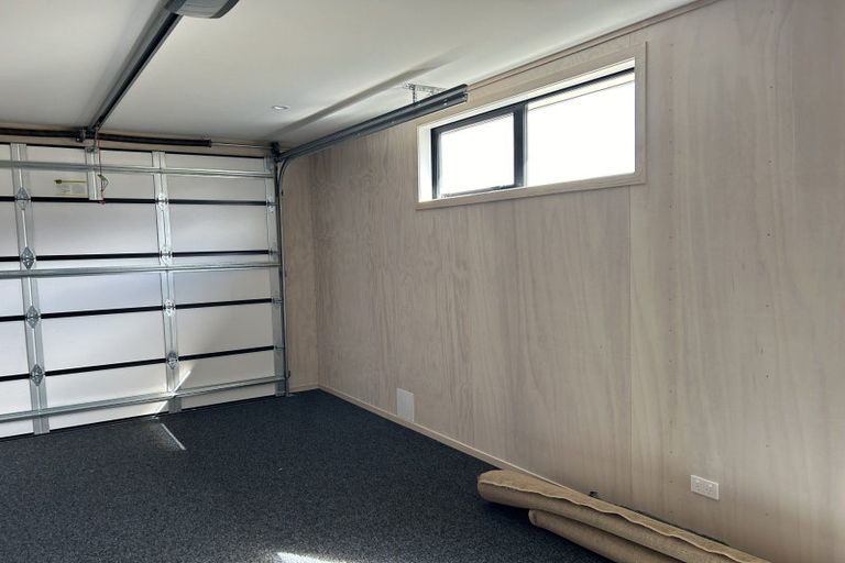 Photo of property in 150 Burdon Loop, Lake Hawea, 9382