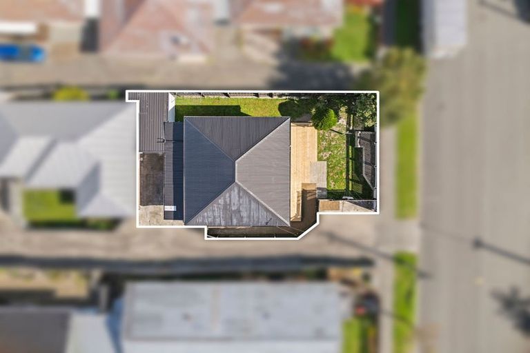 Photo of property in 56 Nursery Road, Phillipstown, Christchurch, 8011