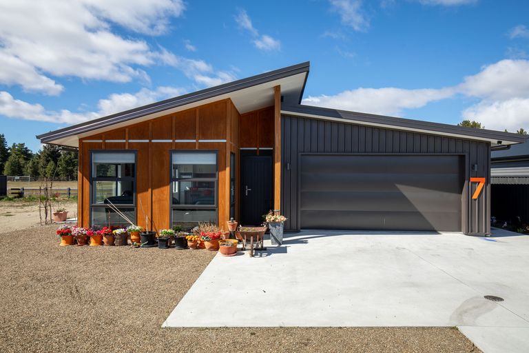 Photo of property in 7 Gards Place, Alexandra, 9320