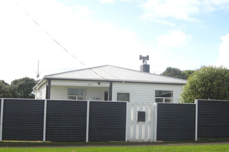 Photo of property in 145 Ngamotu Road, Spotswood, New Plymouth, 4310