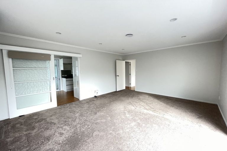 Photo of property in 99 Sycamore Drive, Sunnynook, Auckland, 0620