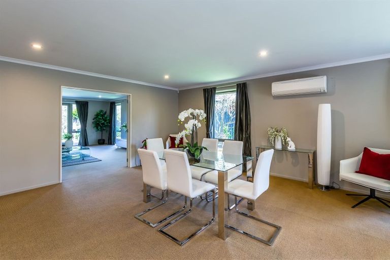 Photo of property in 12 Fuchsia Place, Halswell, Christchurch, 8025