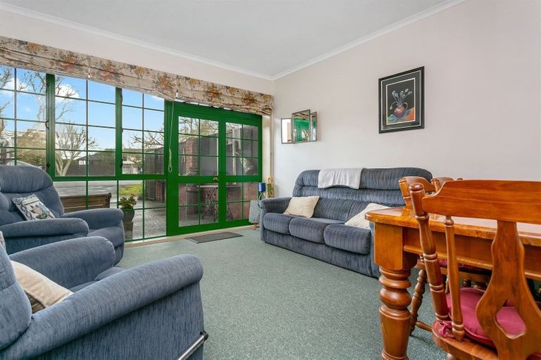 Photo of property in 58 Hamilton Road, Cambridge, 3434