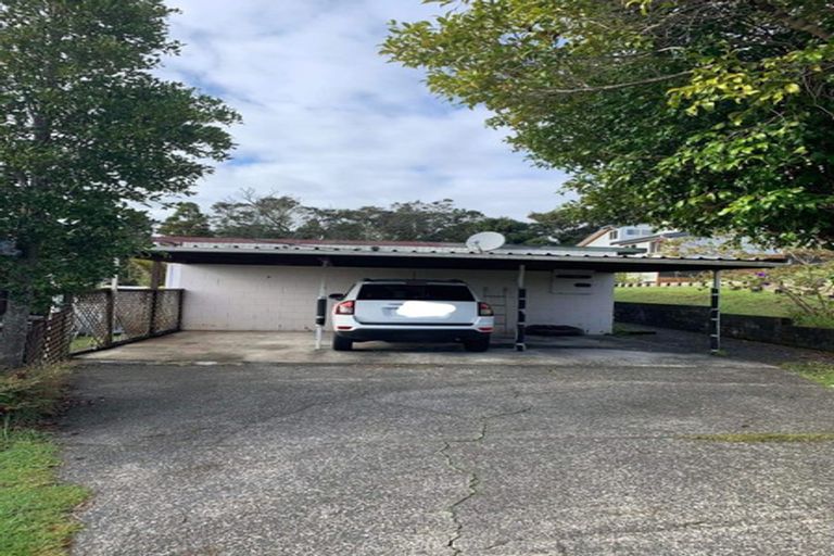 Photo of property in 2/91 Verran Road, Birkenhead, Auckland, 0626