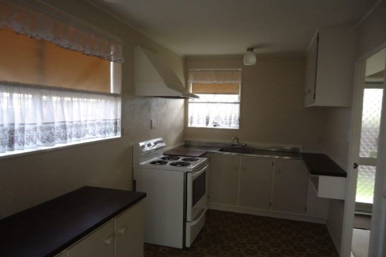 Photo of property in 12 Blomfield Street, Nawton, Hamilton, 3200