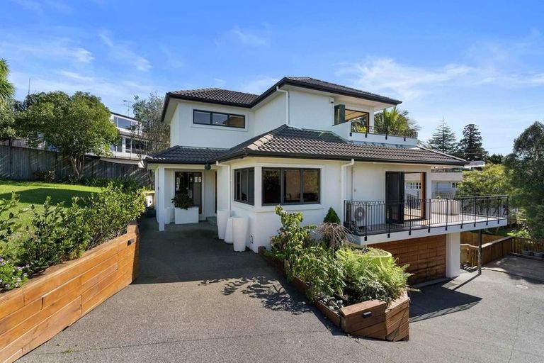 Photo of property in 90 Pah Road, Cockle Bay, Auckland, 2014