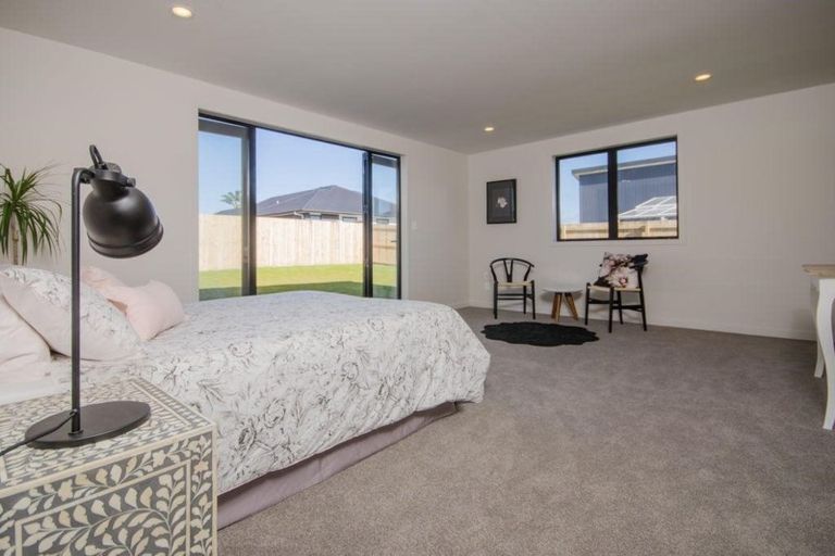 Photo of property in 185 Matua Road, Kumeu, 0810