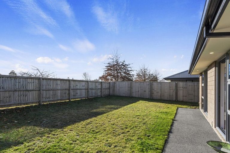 Photo of property in 31 Tara Crescent, Woodend, 7610