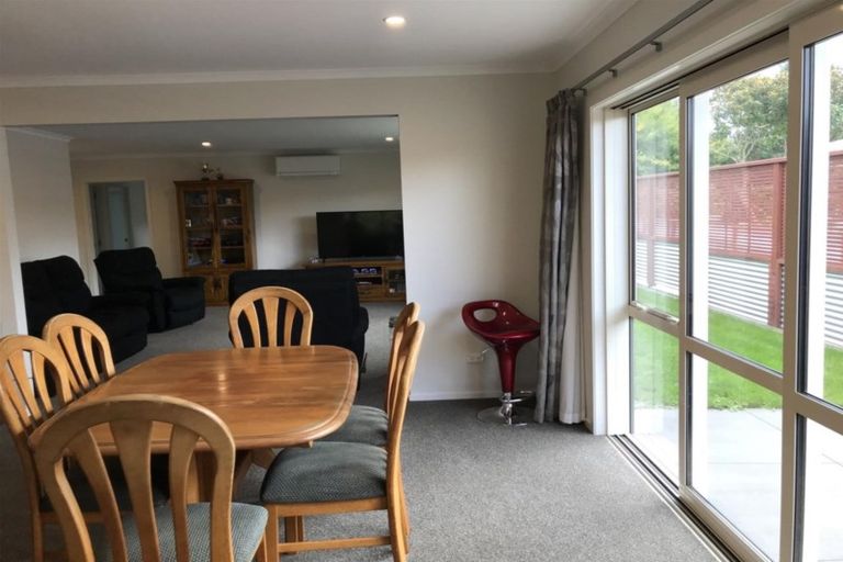 Photo of property in 35 Hamlet Street, Stratford, 4332