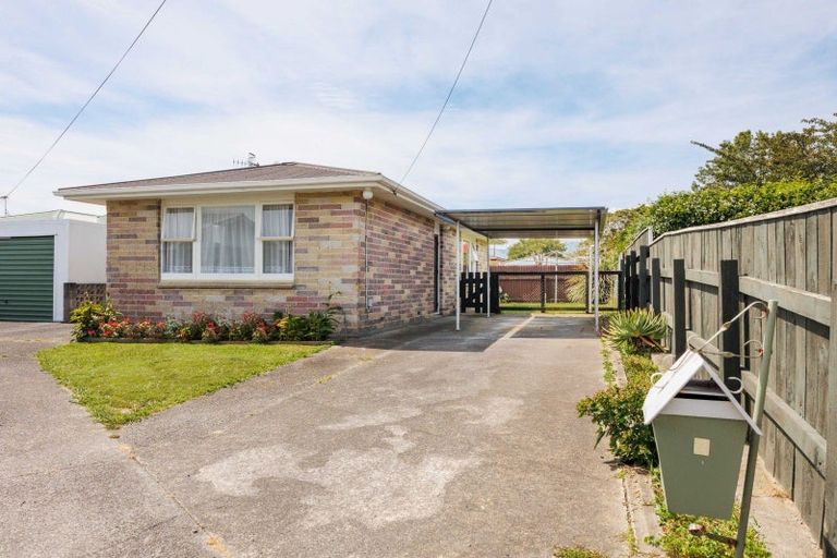Photo of property in 4 Alice Place, Levin, 5510
