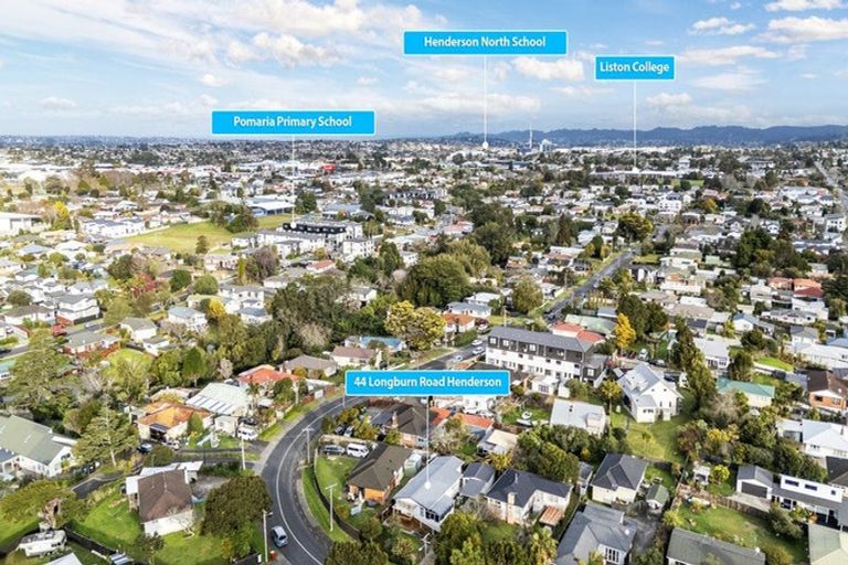 Photo of property in 44 Longburn Road, Henderson, Auckland, 0610