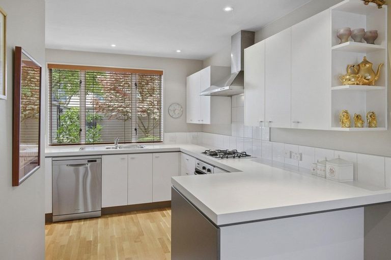 Photo of property in 8 Clissold Street, Merivale, Christchurch, 8014