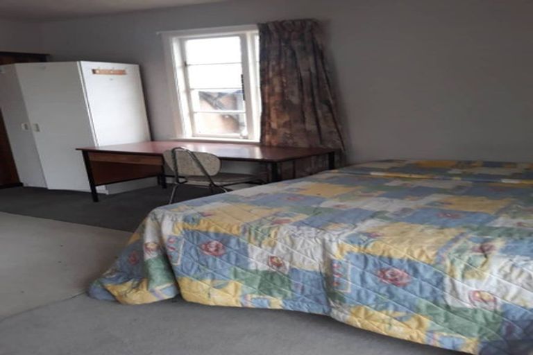 Photo of property in 43 Balgay Street, Upper Riccarton, Christchurch, 8041