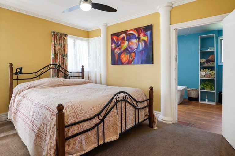 Photo of property in 9 Lincoln Street, Picton, 7220