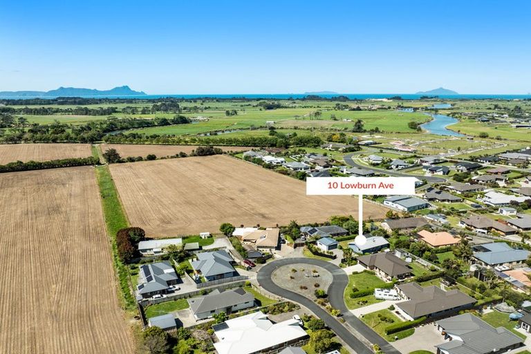 Photo of property in 10 Lowburn Avenue, Waipu, 0510