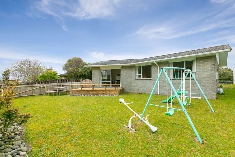 Photo of property in 11 Warkworth Grove, Bell Block, New Plymouth, 4312