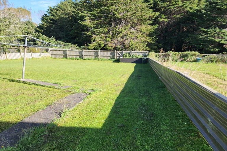 Photo of property in 85a-b Kokiri Crescent, Waitangirua, Porirua, 5024