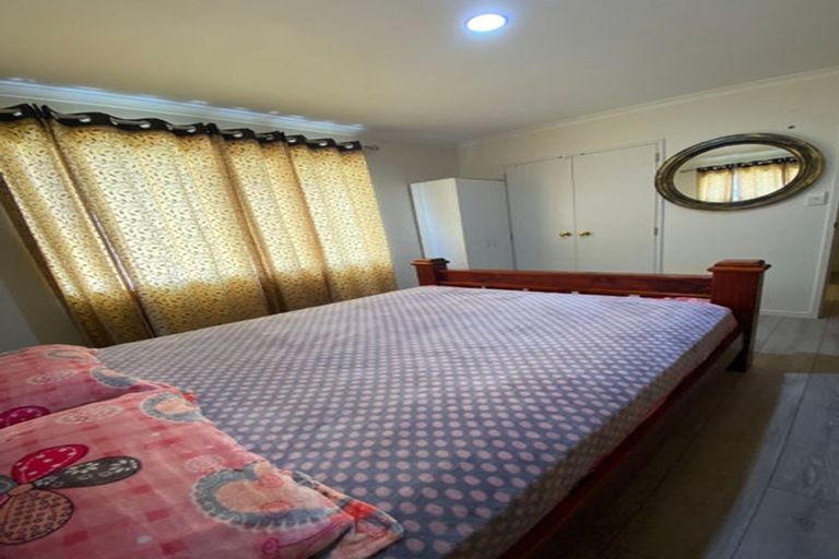 Photo of property in 13 Portrush Lane, Takanini, 2112