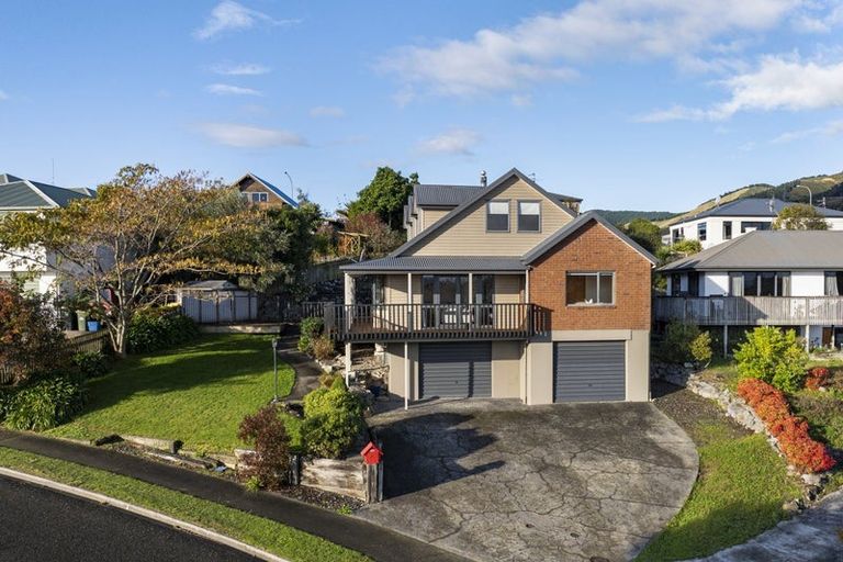 Photo of property in 35 Olympus Way, Richmond, 7020