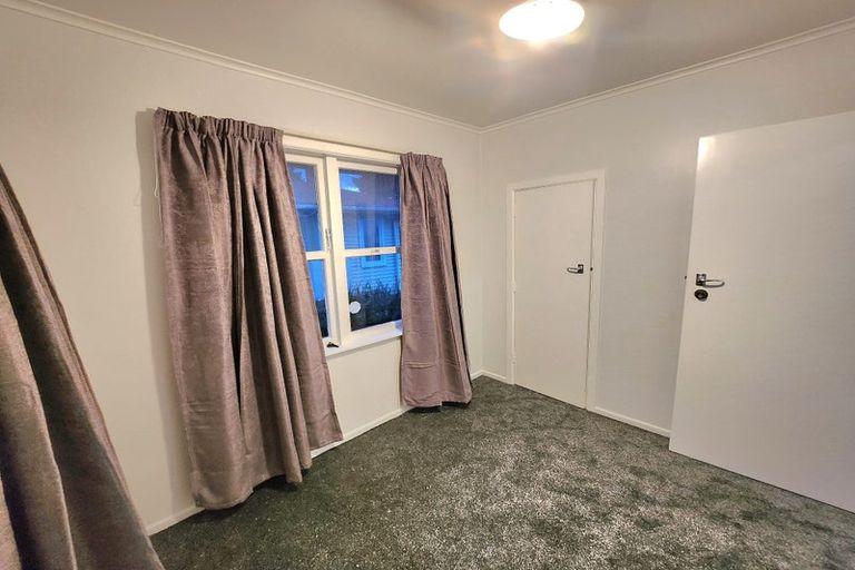 Photo of property in 154 Russell Road, Manurewa, Auckland, 2102