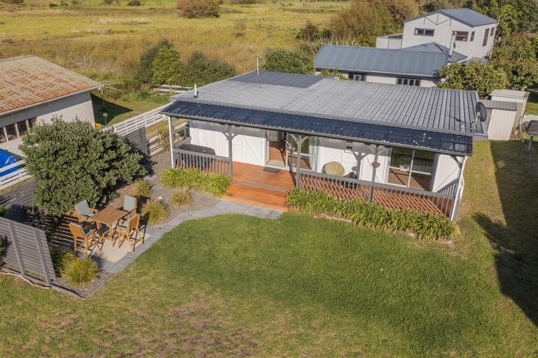 Photo of property in 25 Joseph Road, Wharekaho, Whitianga, 3592