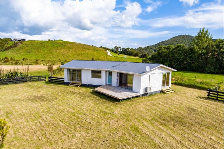 Photo of property in 564 Brown Road, Mangawhai, Kaiwaka, 0573