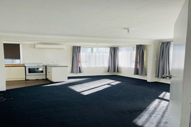 Photo of property in 35 Saint Johns Street, Woolston, Christchurch, 8062