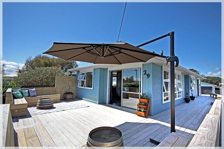 Photo of property in 29 Punga Street, Tangimoana, 4822