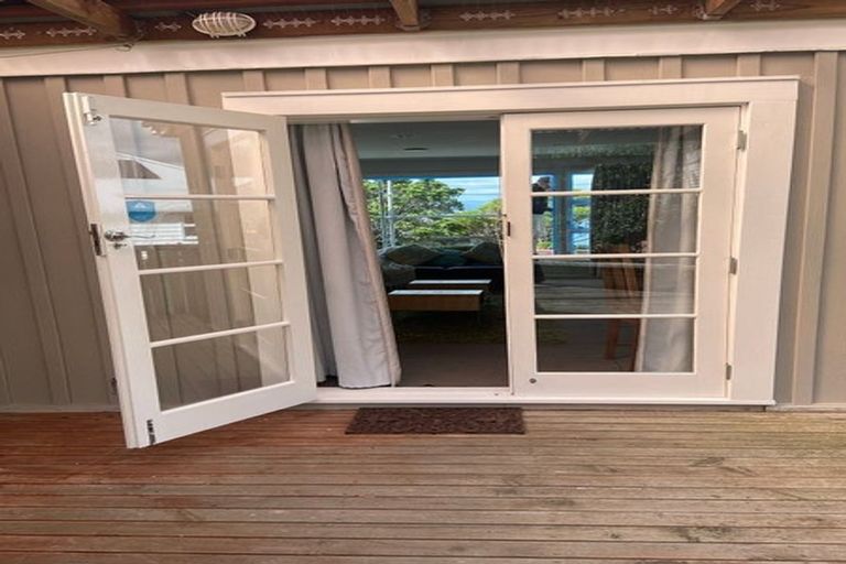 Photo of property in 69 Homebush Road, Khandallah, Wellington, 6035