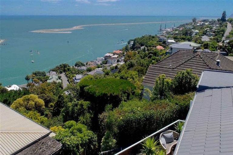 Photo of property in 118 Princes Drive, Britannia Heights, Nelson, 7010