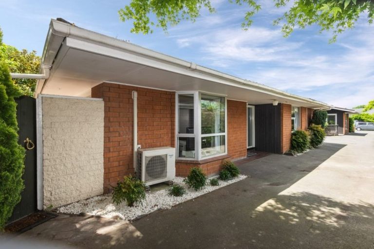 Photo of property in 81b Halton Street, Strowan, Christchurch, 8052