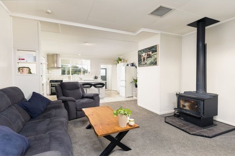 Photo of property in 6 Oxford Street, Waimate, 7924