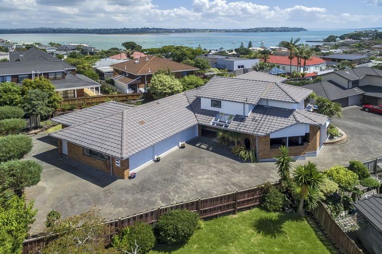 Photo of property in 75 Oliver Road, Eastern Beach, Auckland, 2012