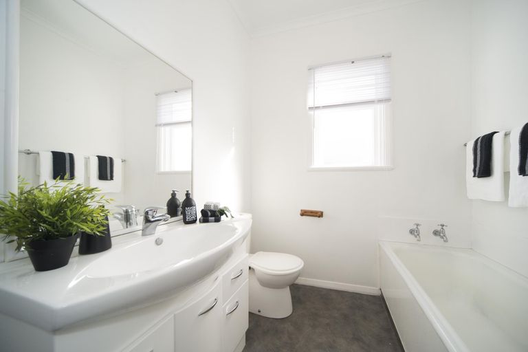 Photo of property in 119 Sherwill Street West, Feilding, 4702