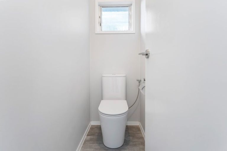 Photo of property in 191 Rangatira Road, Beach Haven, Auckland, 0626