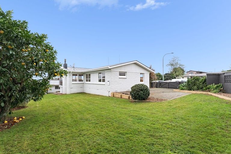 Photo of property in 2 Novella Place, Brookfield, Tauranga, 3110