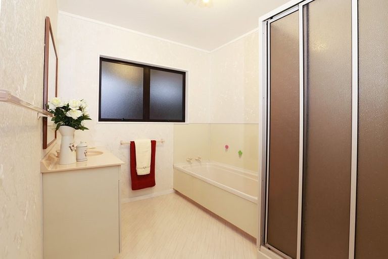 Photo of property in 87 Harrowfield Drive, Harrowfield, Hamilton, 3210