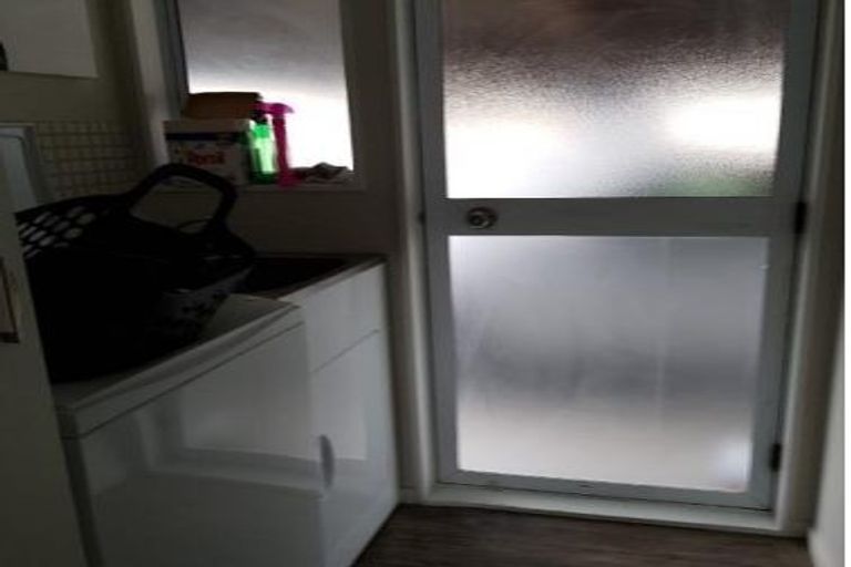 Photo of property in 2/434 Gloucester Street, Taradale, Napier, 4112