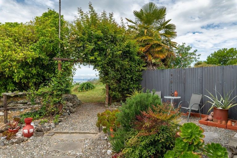Photo of property in 77 Trewavas Street, Motueka, 7120