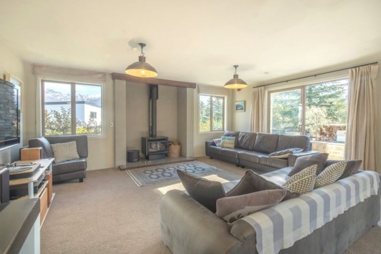 Photo of property in 18 Bevan Place, Wanaka, 9305