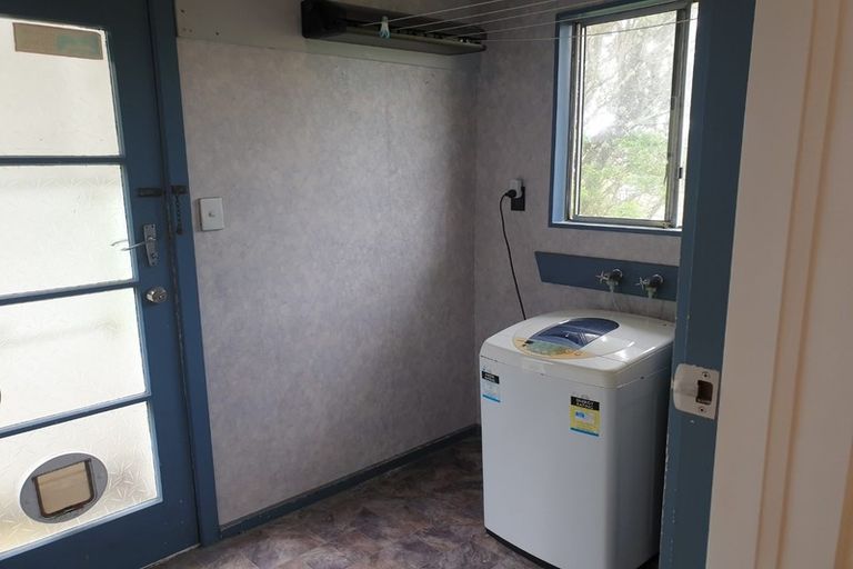 Photo of property in 2 Fairburn Grove, Johnsonville, Wellington, 6037