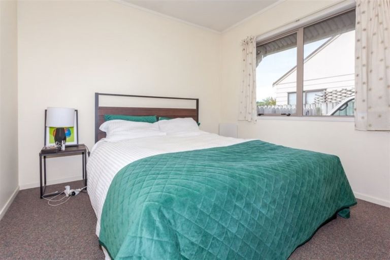 Photo of property in 15 Cholmondeley Crescent, Whitianga, 3510