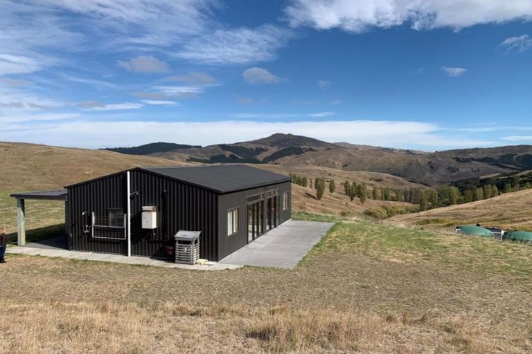 Photo of property in 919 Mangakuri Road, Elsthorpe, 4295