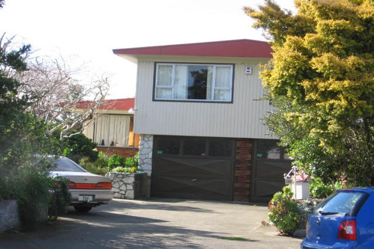 Photo of property in 130 Buick Crescent, Awapuni, Palmerston North, 4412