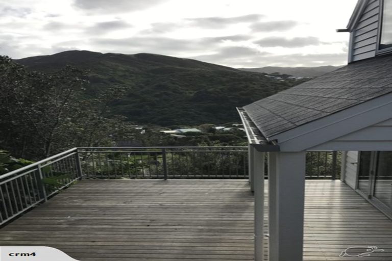 Photo of property in 12a Cavalry Close, Crofton Downs, Wellington, 6035