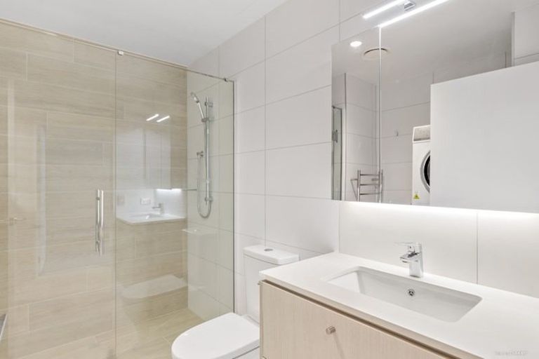 Photo of property in The Victor, 110/4 Bute Road, Browns Bay, Auckland, 0630