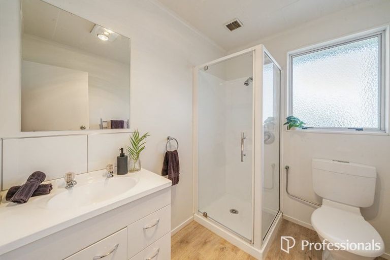 Photo of property in 180 Major Drive, Kelson, Lower Hutt, 5010