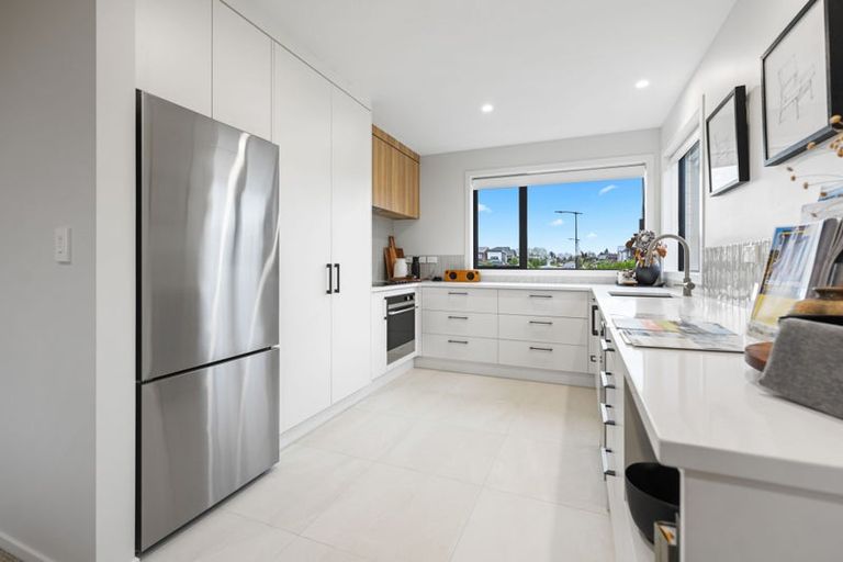 Photo of property in 53 Probert Crescent, Chartwell, Hamilton, 3210