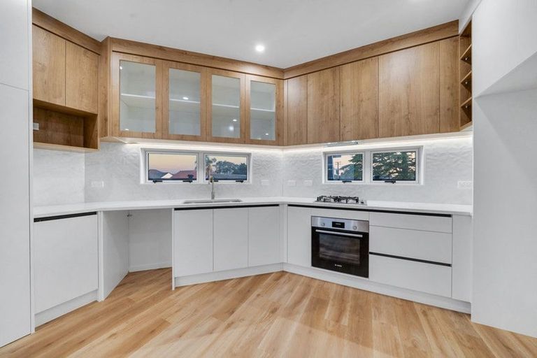 Photo of property in 30 Carruth Road, Papatoetoe, Auckland, 2025