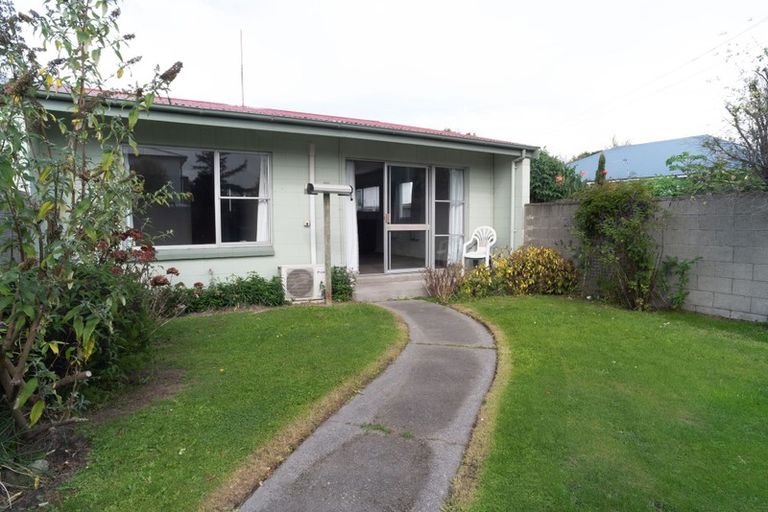 Photo of property in 2/128 Hastings Street East, Sydenham, Christchurch, 8023